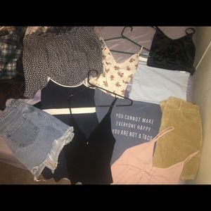 brandy melville bundle (total of 10 items)